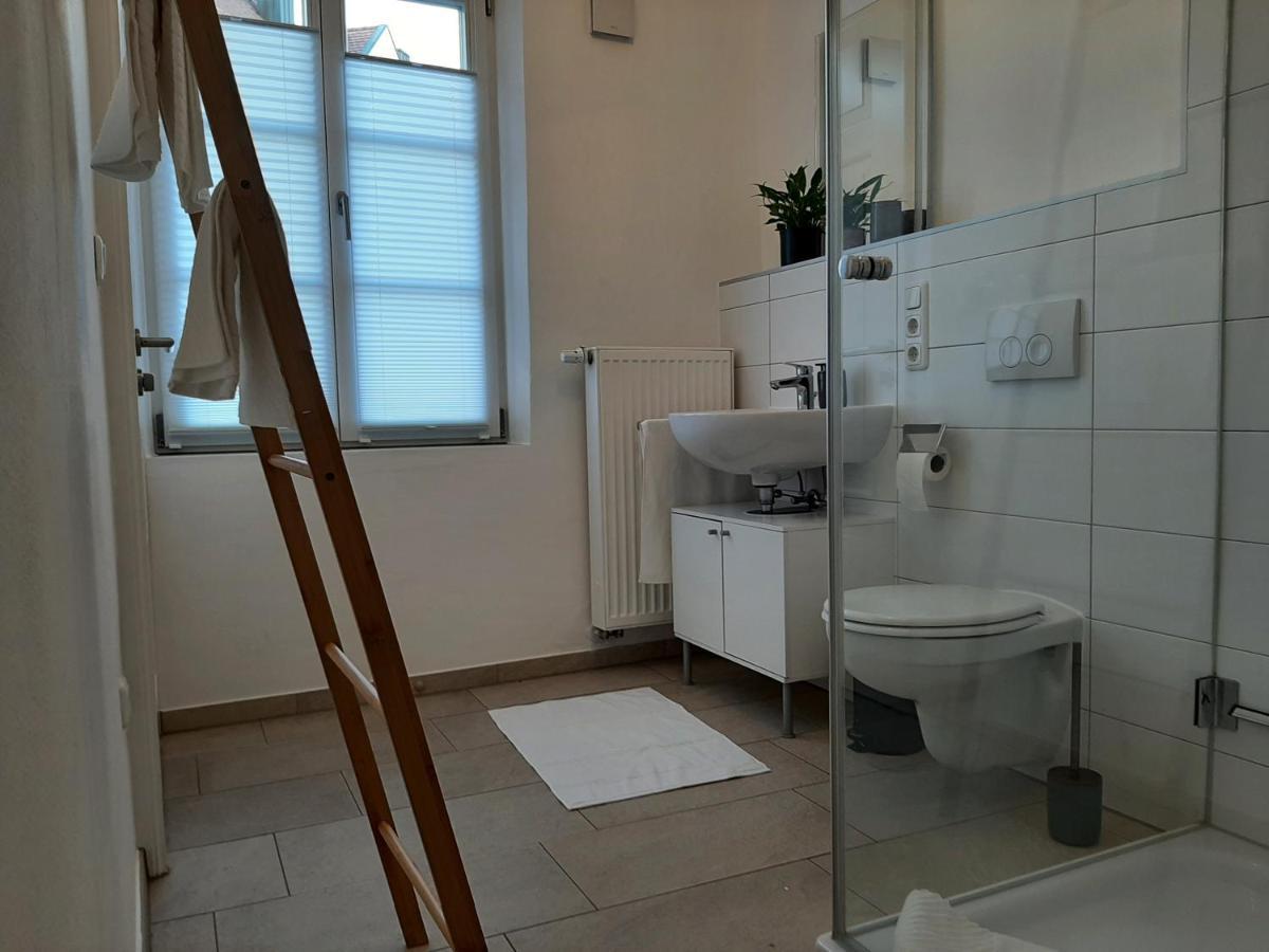 Zentrale Lage I Historisch I Parkplatz I Fahrradkeller Apartment Щраубинг Екстериор снимка